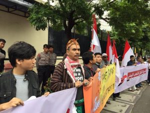 12784304_1508077229499315_1276558622_n