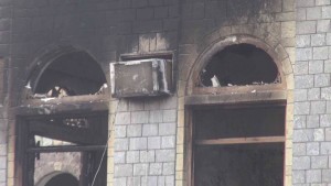 أثار-غارات-طيران-العدوان-على-الحي-التجاري-في-الحديدة-02