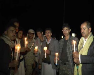 2وقفة-بالشموع-مديرة-الوحدة